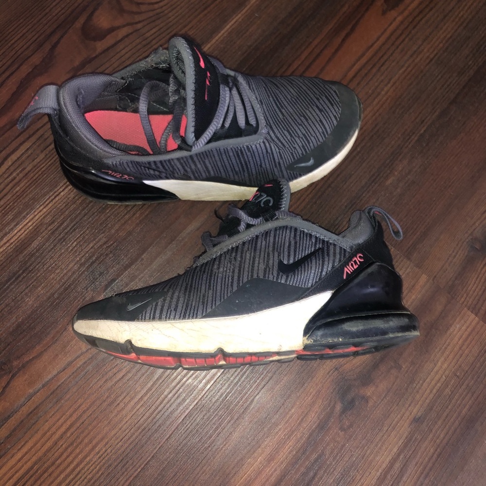 Kids sneakers